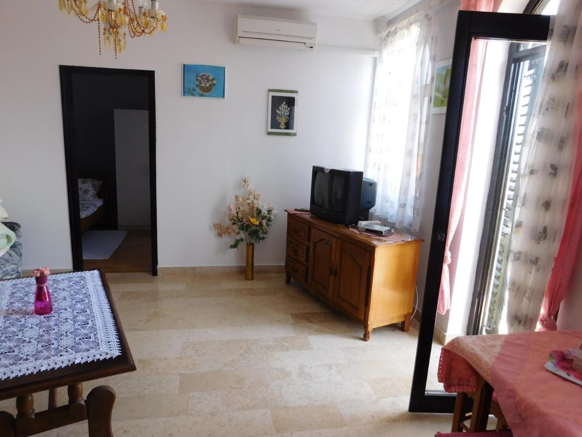 Villa Ana Rovinjsko Selo Exterior foto